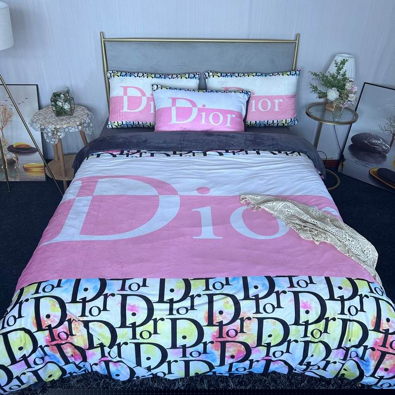 Dior 2.0x2.3m 34